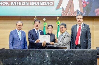 ENTREGA DE CERTIFICADOS PÓS GRADUAÇÃO DA ESCOLA DO LEGISLATIVO (49).jpg