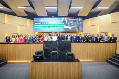 SESSÃO SOLENE HOMENAGEM AO DIA DA ADVOCACIA TRABALHISTA NO ESTADO DO PIAUÍ (34).jpg