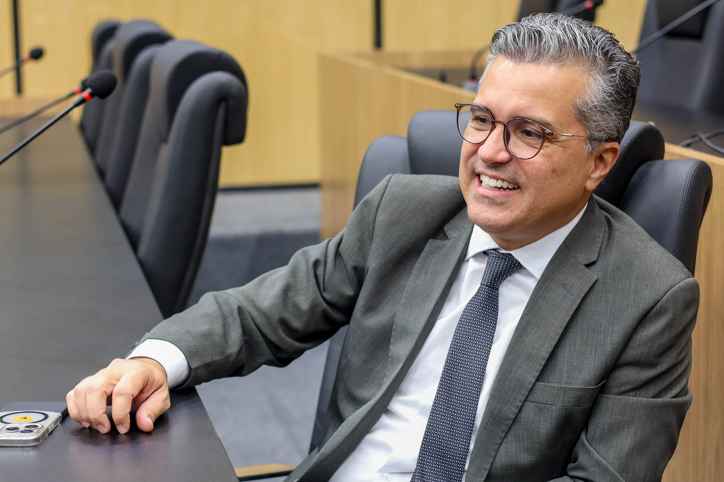 SESSÃO PLENÁRIA 09.07 (5) DR VINICIUS.jpg