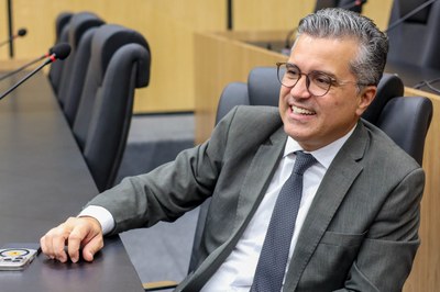 SESSÃO PLENÁRIA 09.07 (5) DR VINICIUS.jpg