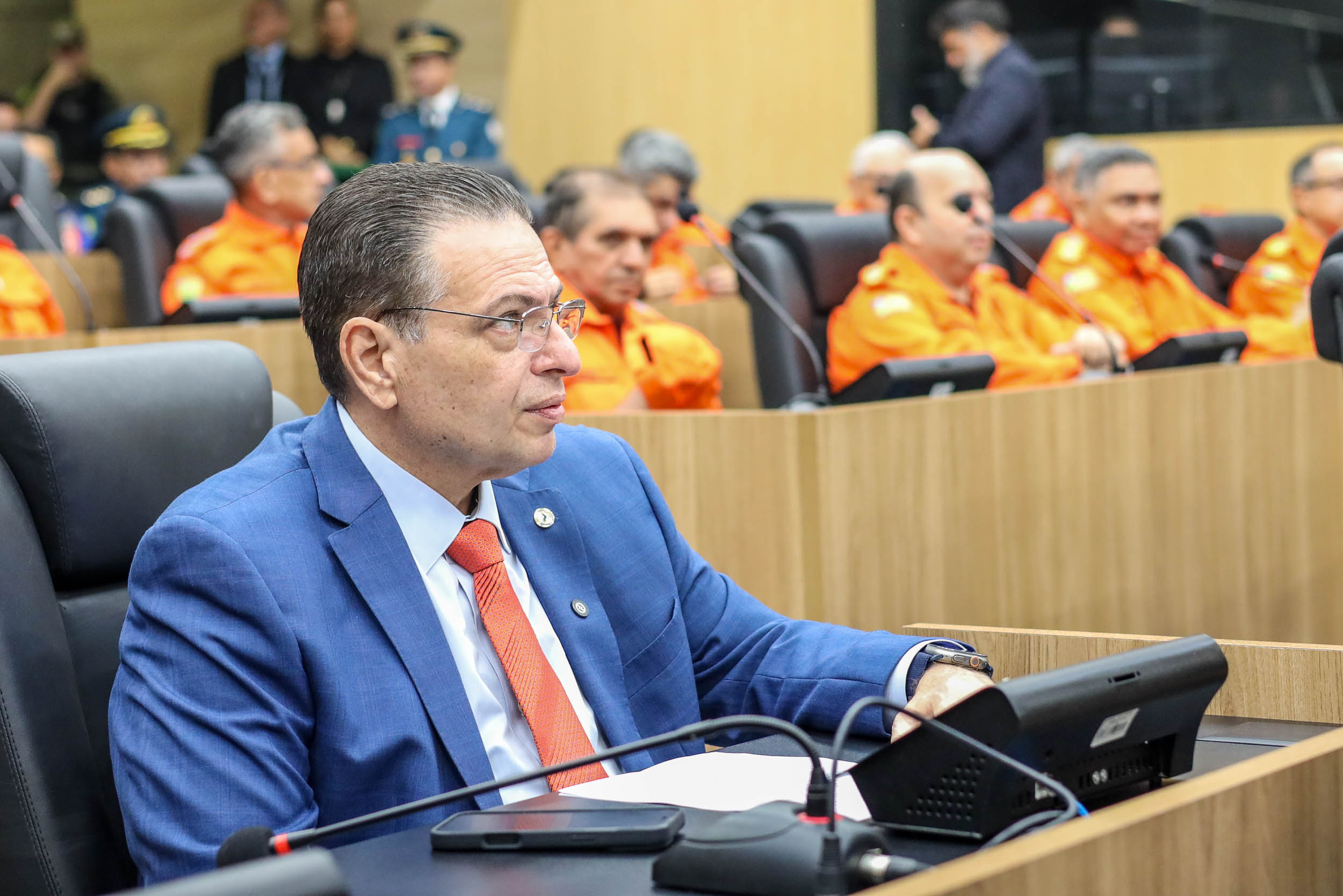 SESSÃO SOLENE EM HOMENAGEM AO DIA DO BOMBEIRO MILITAR (1).jpg