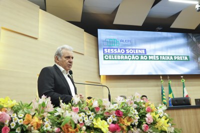 SESSÃO SOLENE PELO MÊS FAIXA PRETA (31).jpg