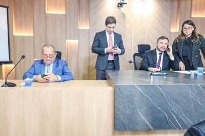 REUNIÃO DAS COMISSÕES CONJUNTAS (4).jpg