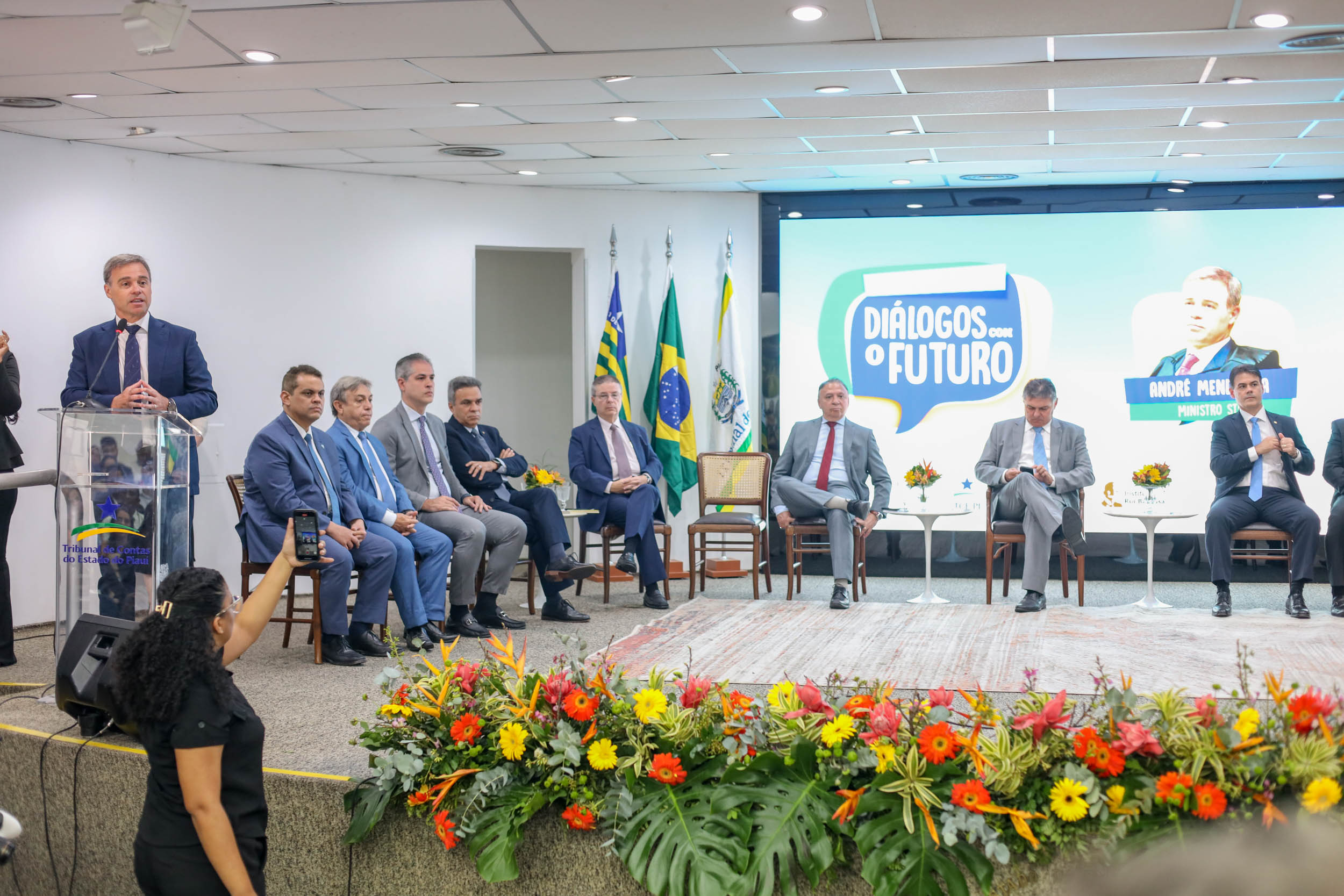 TCE DIALOGO DO FUTURO (1).jpg