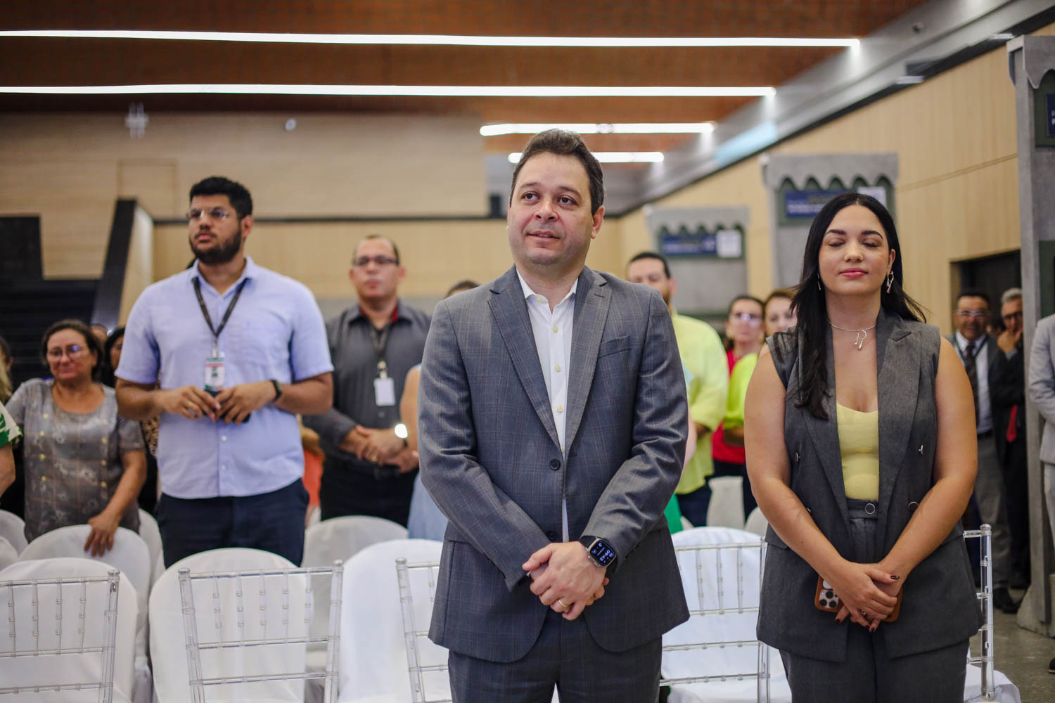 MISSA DE AÇÃO DE GRAÇAS AO PADRE FABIO FERNANDES (7).jpg