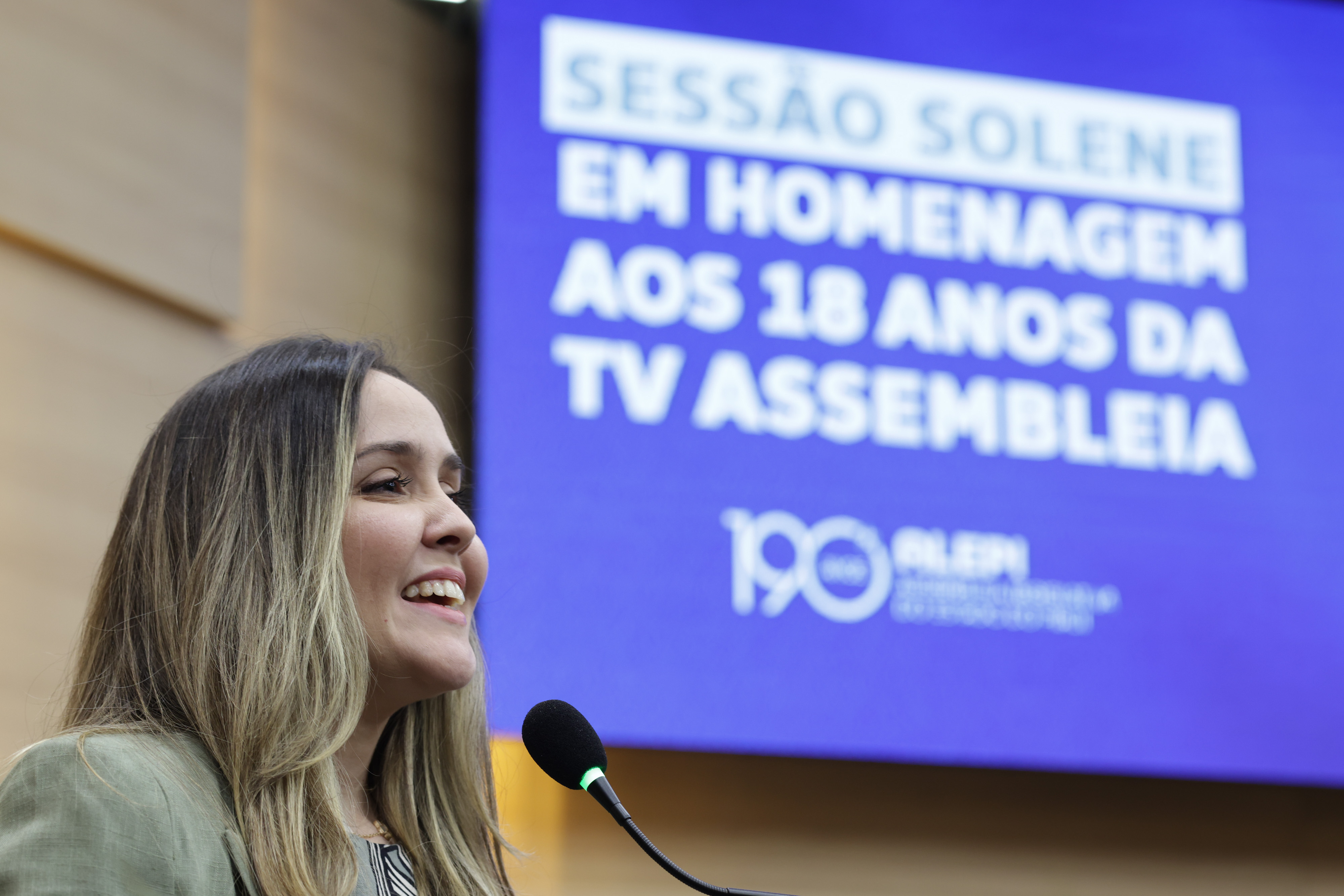 SESSÃO SOLENE EM HOMENAGEM AOS 18 ANOS DA TV ASSEMBLEIA  (18).jpg