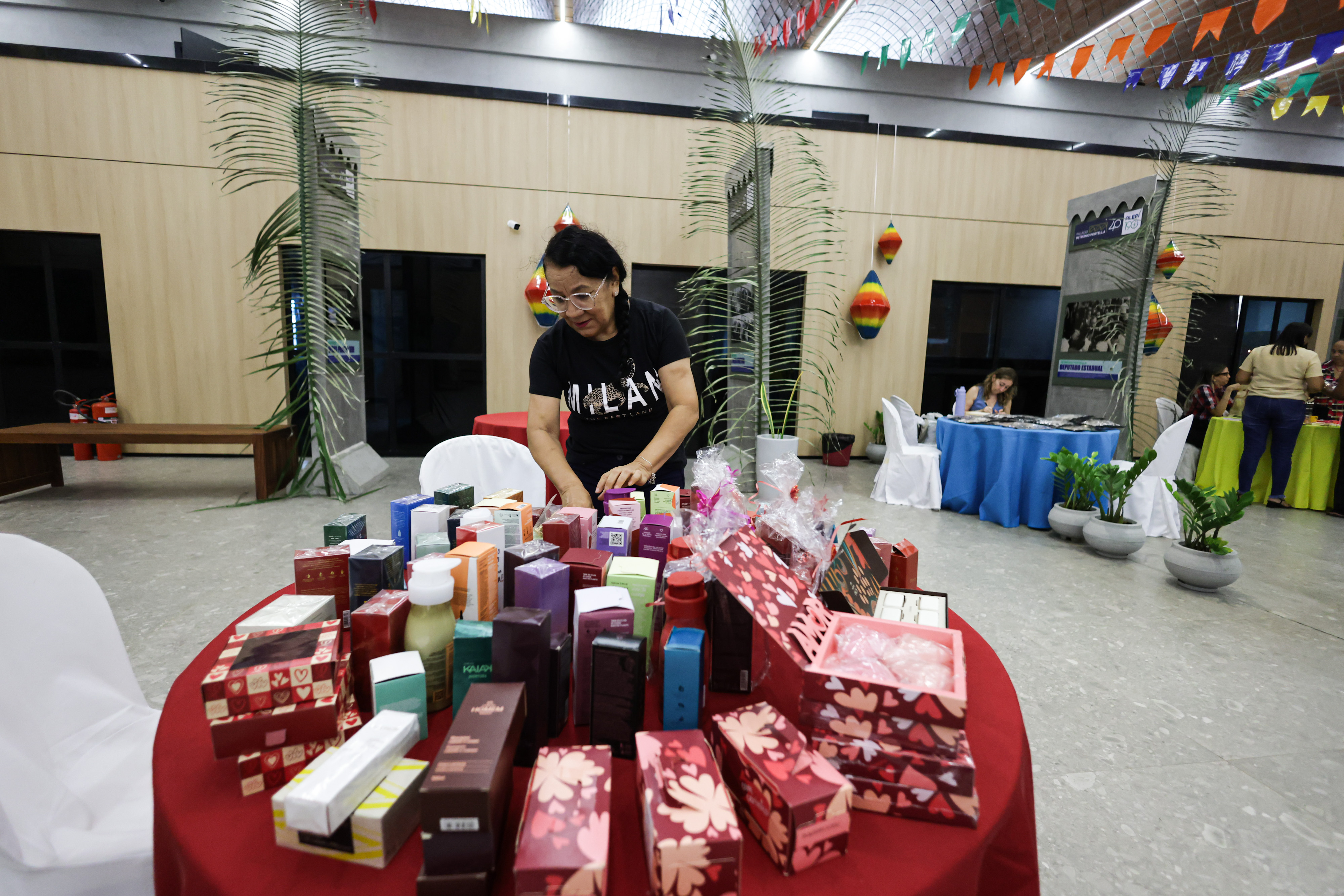 FEIRA DO SERVIDOR (9).jpg