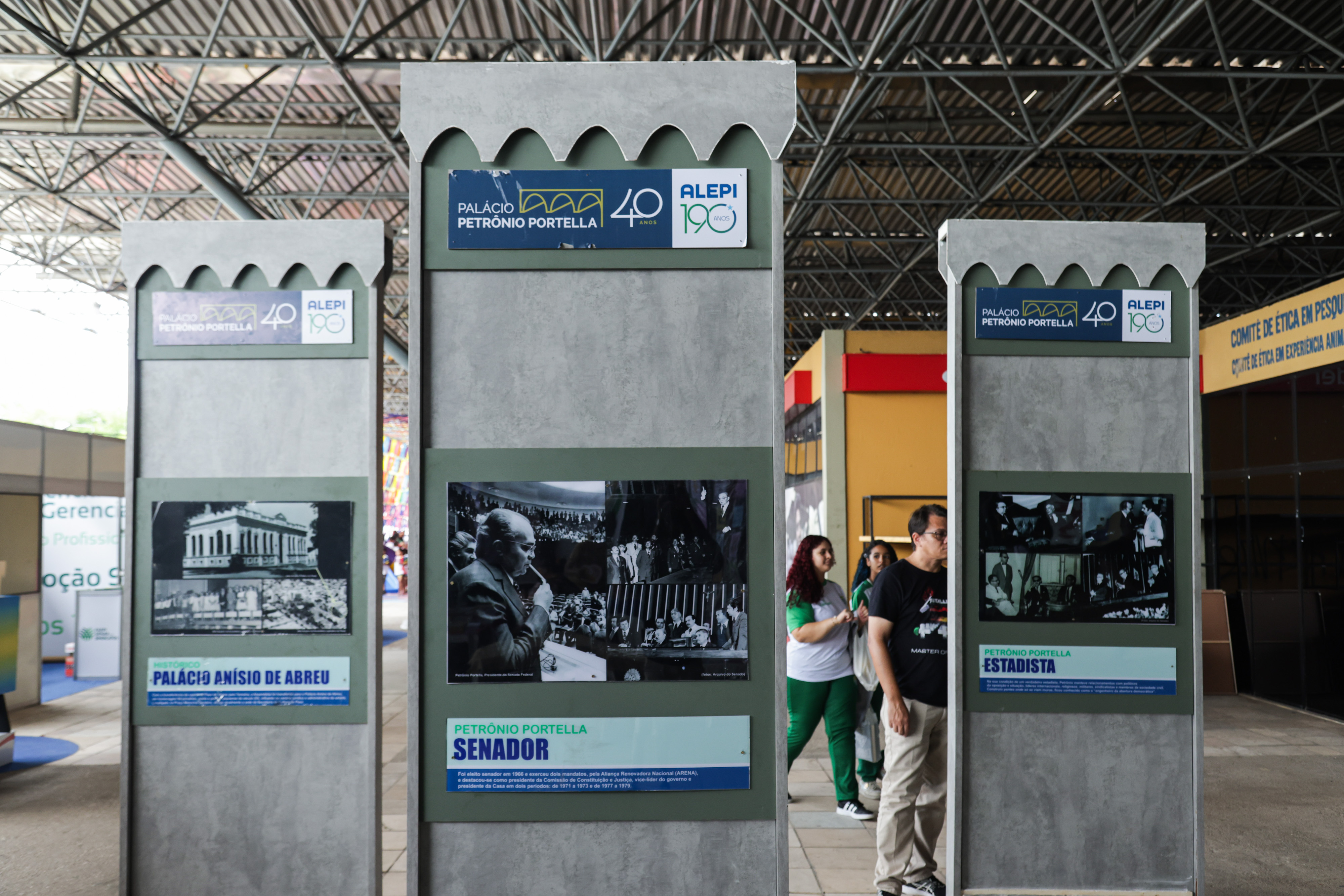 EXPOSIÇÃO FOTOGRÁFICA DOS 190 ANOS DA ALEPI NO SALIPI  (5).jpg