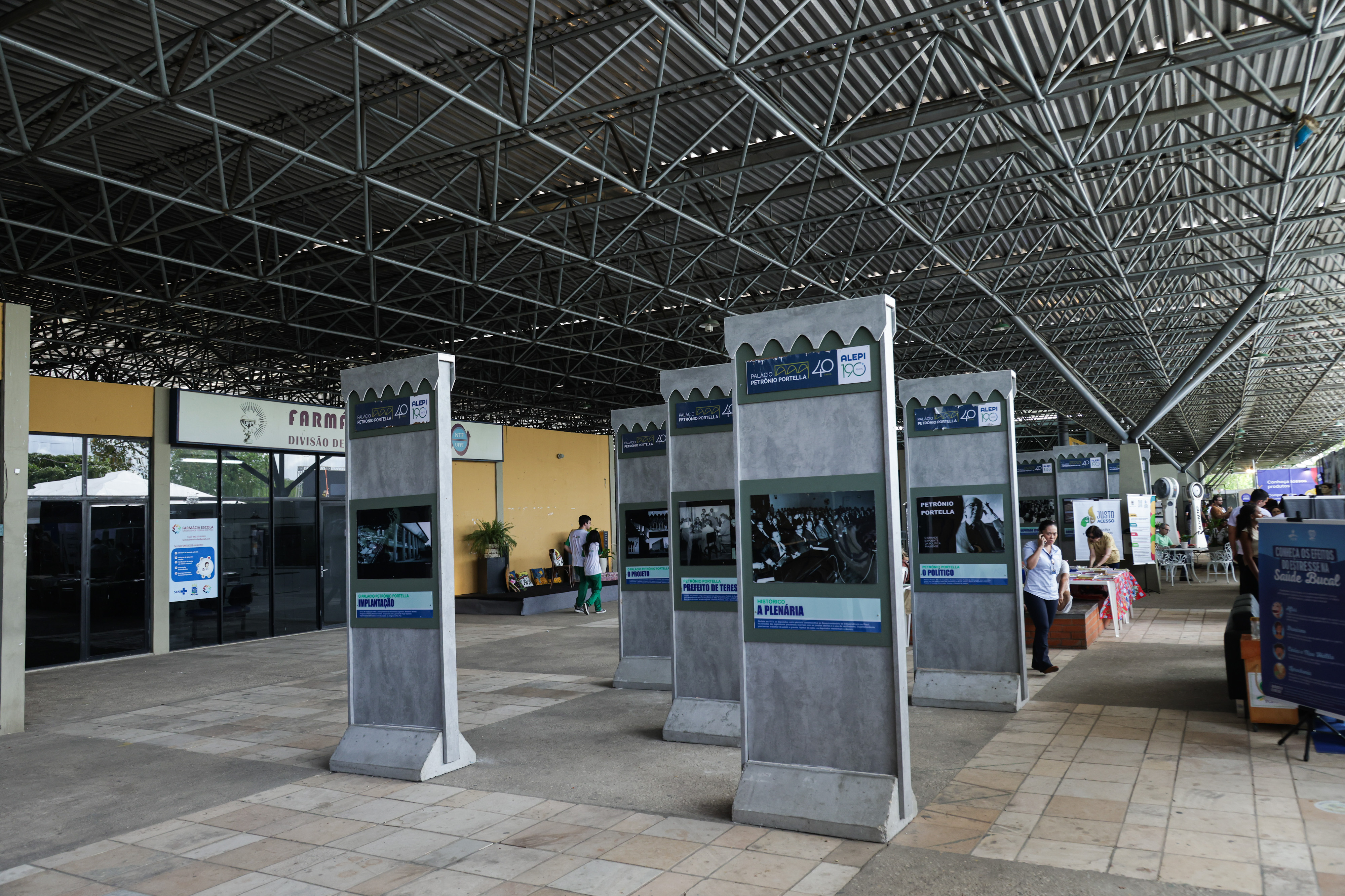 EXPOSIÇÃO FOTOGRÁFICA DOS 190 ANOS DA ALEPI NO SALIPI .jpg