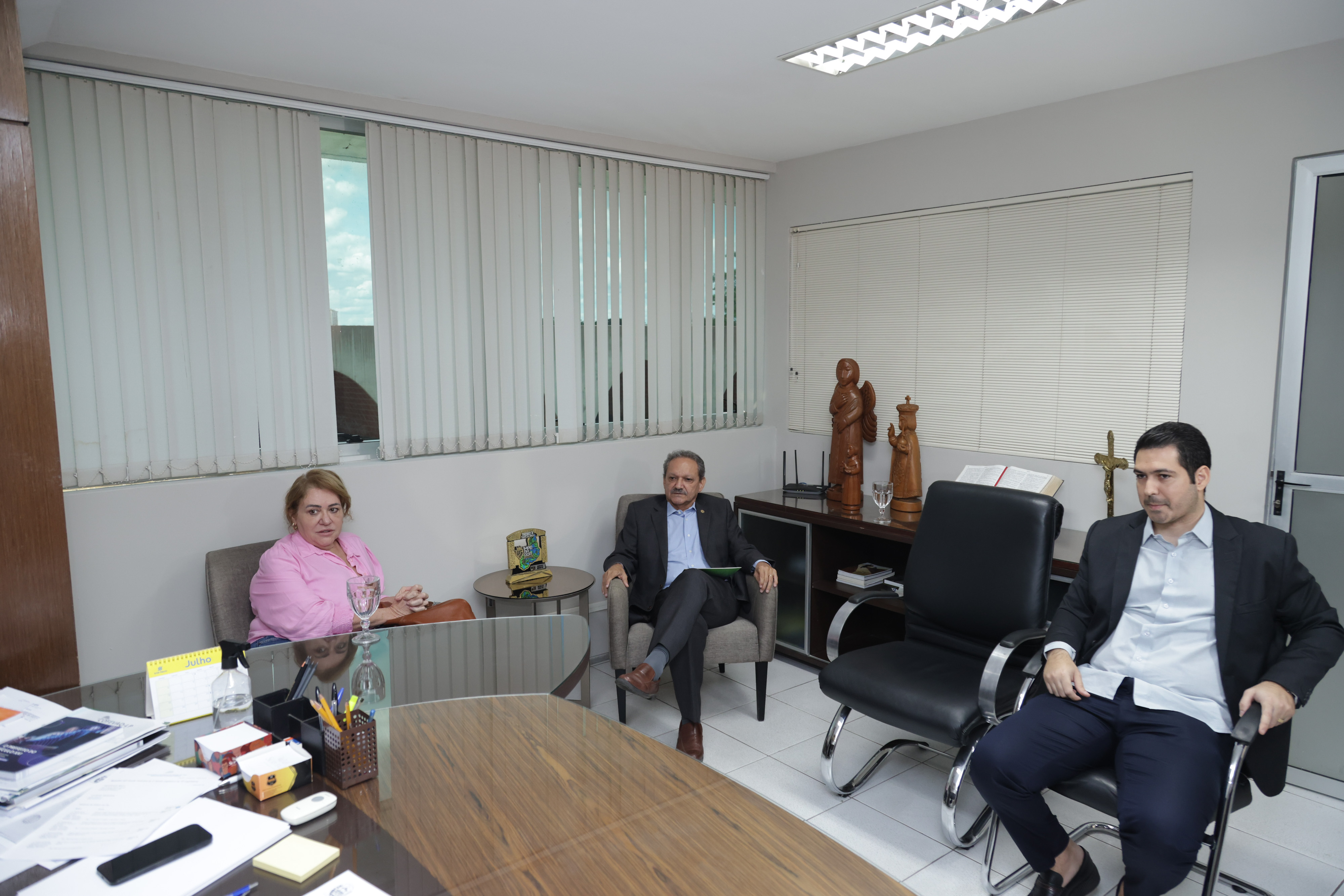 REUNIÃO DA MESA DIRETORA  (5).jpg