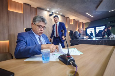 COMISSÃO DE ADMNISTRAÇÃO E FINANÇAS (2).jpg COMISSÃO DE ADMNISTRAÇÃO E FINANÇAS (2).jpg
