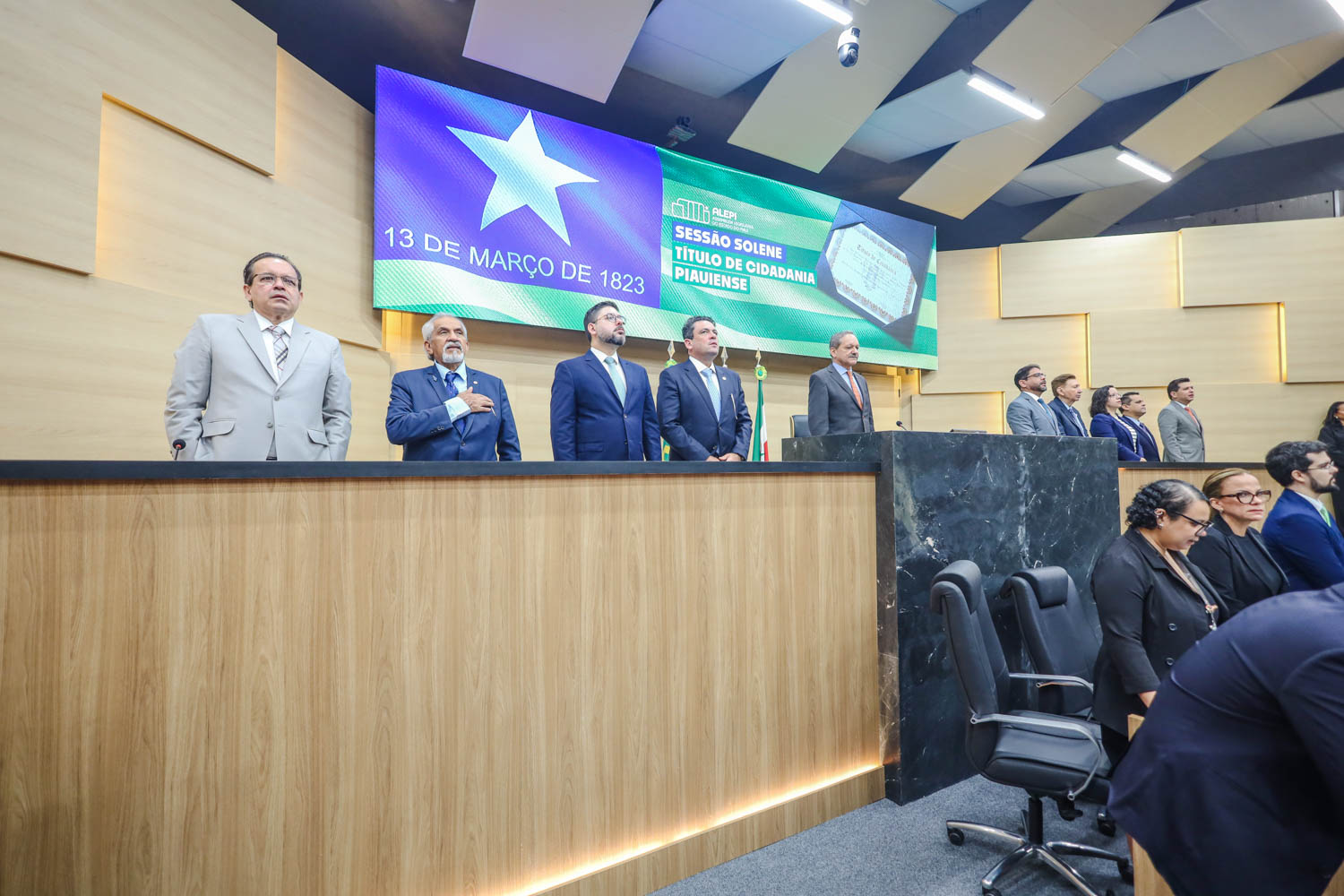 ENTREGA DE TITULO DE CIDADANIA AO CONSELHEIRO DO CNJ RODRIGO BADARÓ (12).jpg