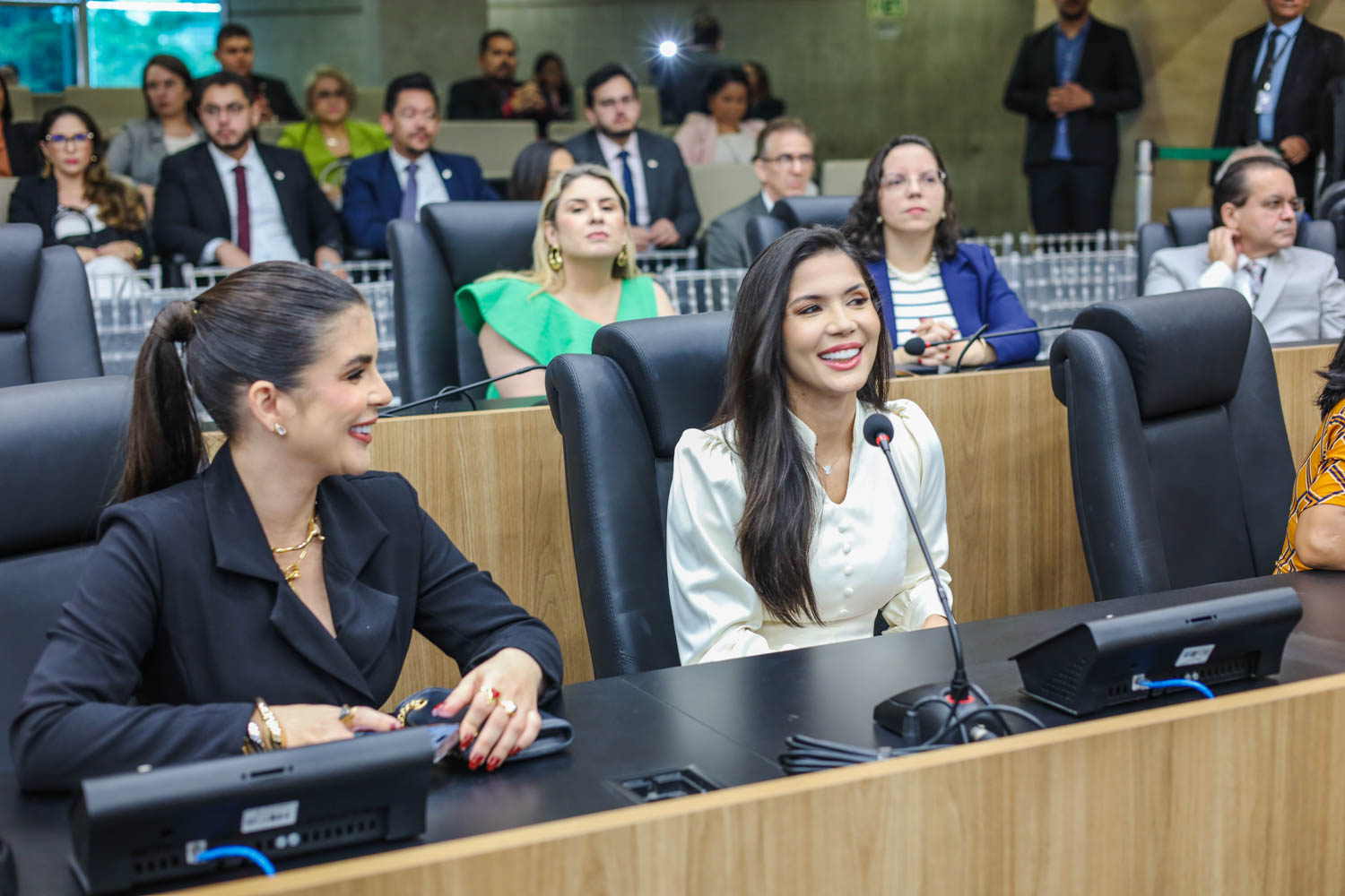 ENTREGA DE TITULO DE CIDADANIA AO CONSELHEIRO DO CNJ RODRIGO BADARÓ (3).jpg