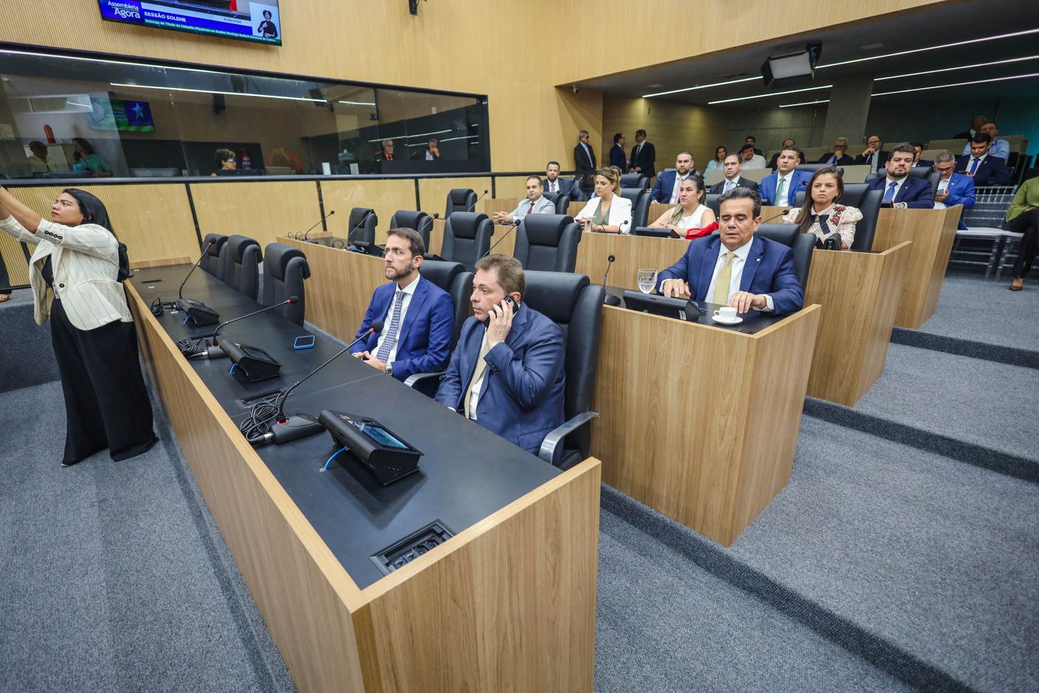 ENTREGA DE TITULO DE CIDADANIA AO CONSELHEIRO DO CNJ RODRIGO BADARÓ (7).jpg