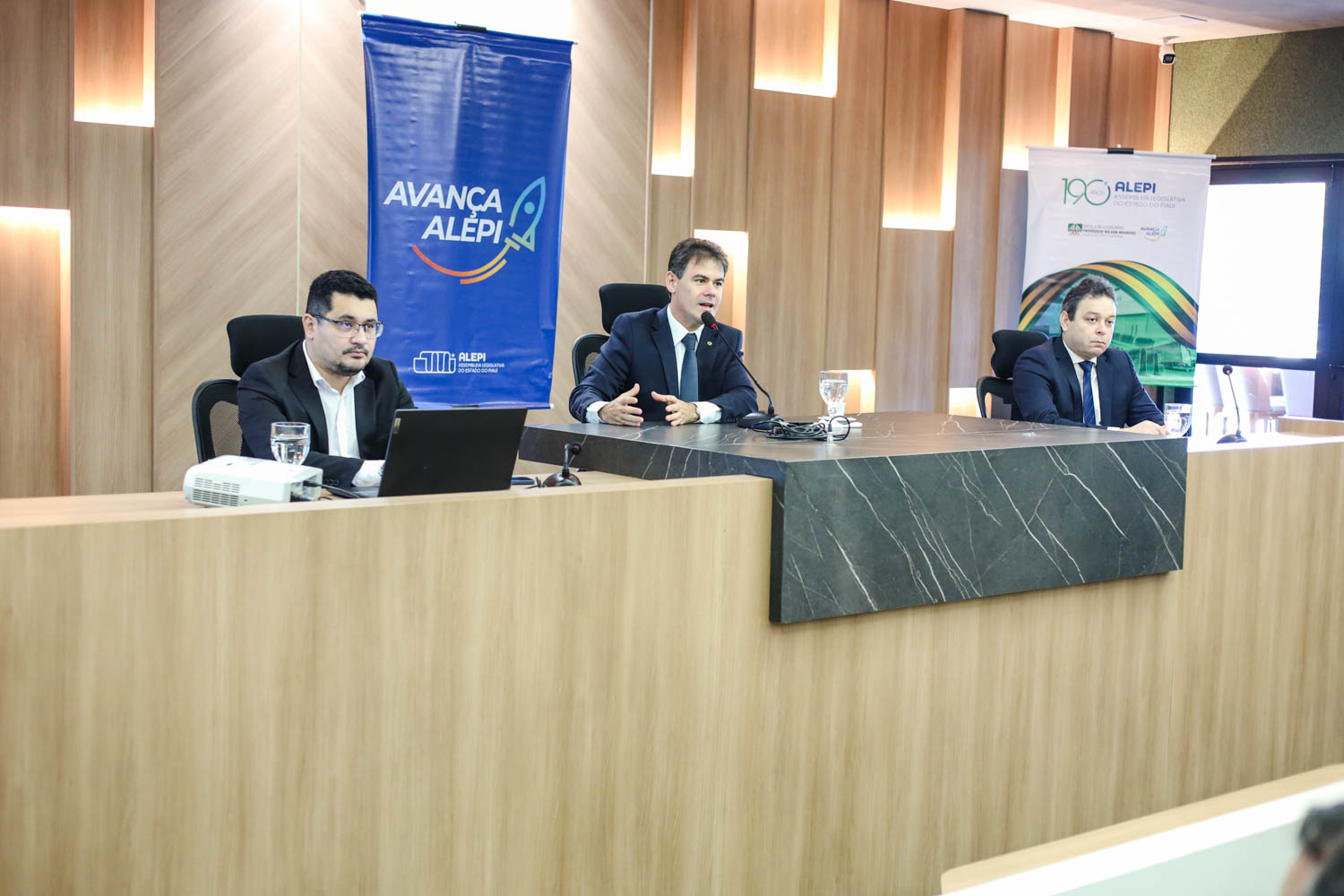 REUNIÃO DE DIRETORES DA ALEPI  (9).jpg