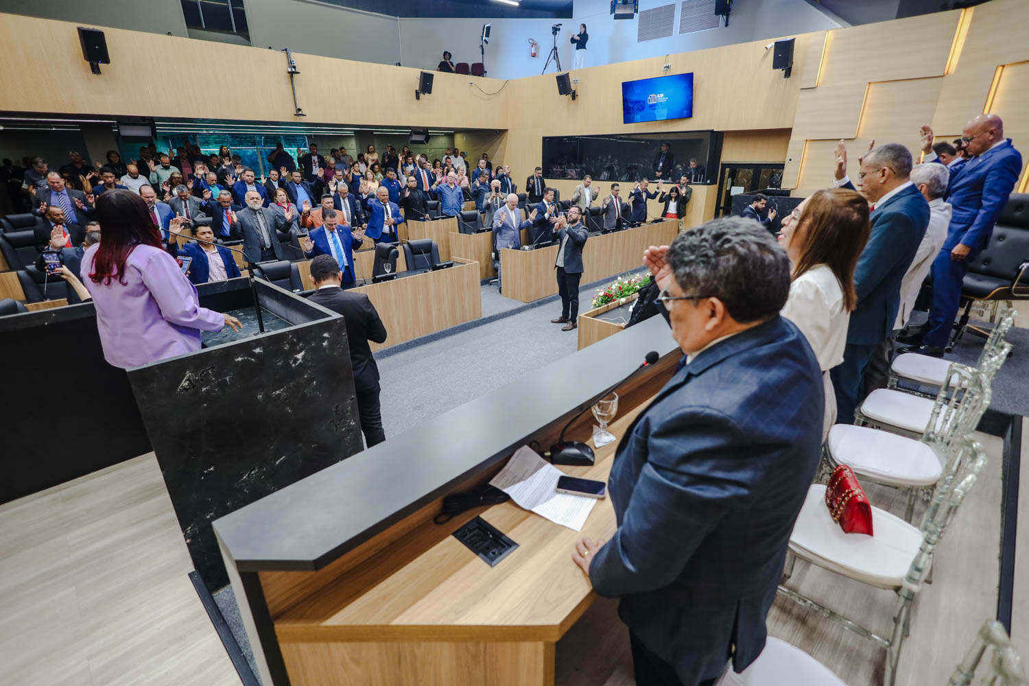 SESSÃO SOLENE EM HOMENAGEM A PASTORES DA IGREJA EVANGÉLICA (18).jpg