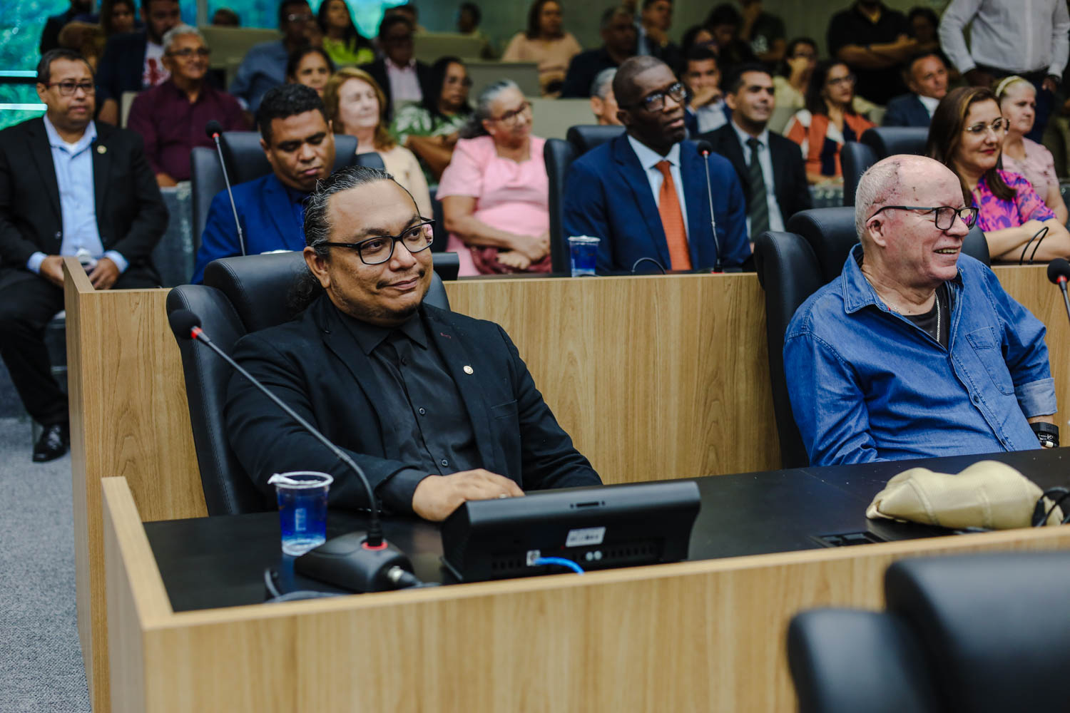 SESSÃO SOLENE EM HOMENAGEM A PASTORES DA IGREJA EVANGÉLICA (22).jpg