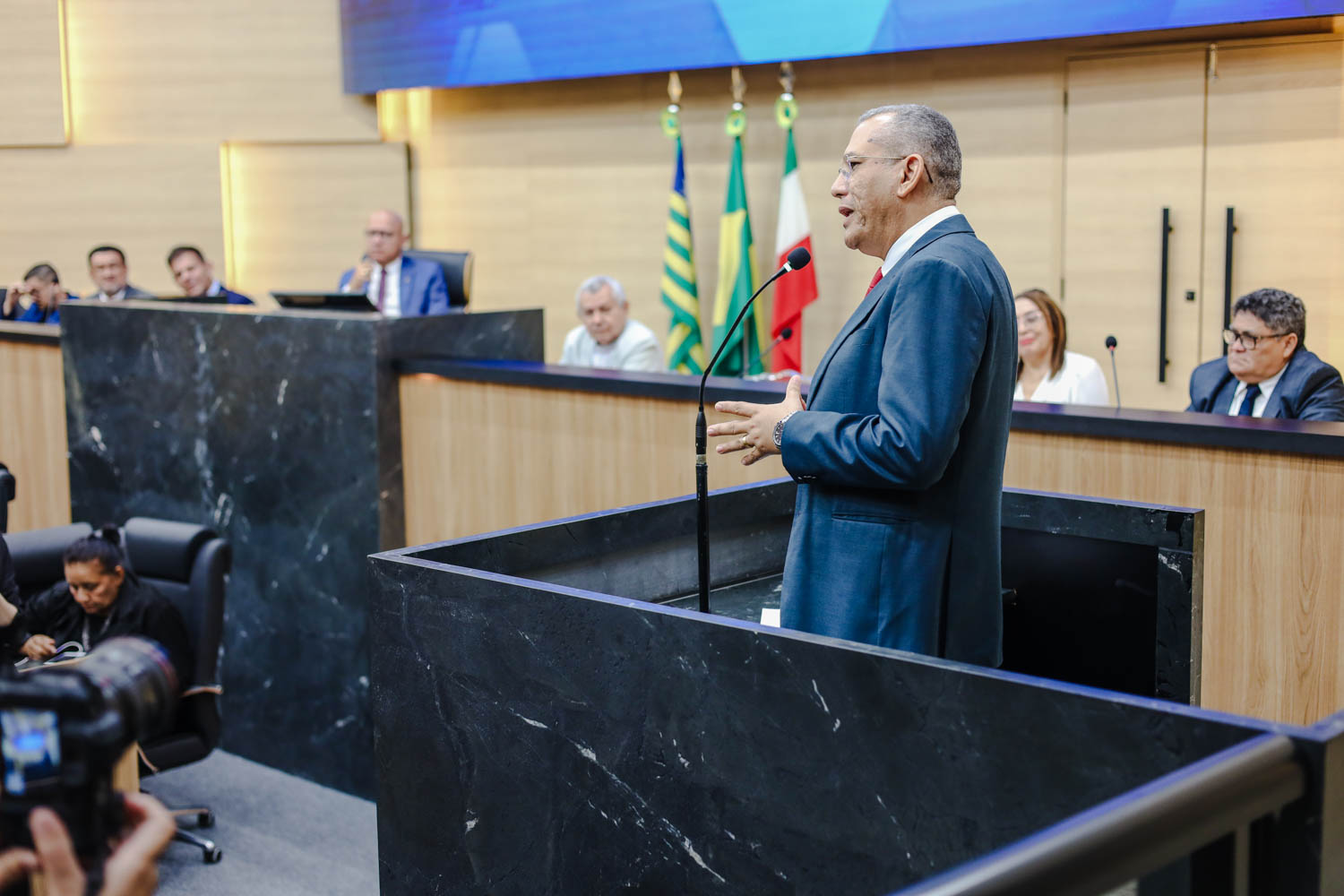 SESSÃO SOLENE EM HOMENAGEM A PASTORES DA IGREJA EVANGÉLICA (23).jpg