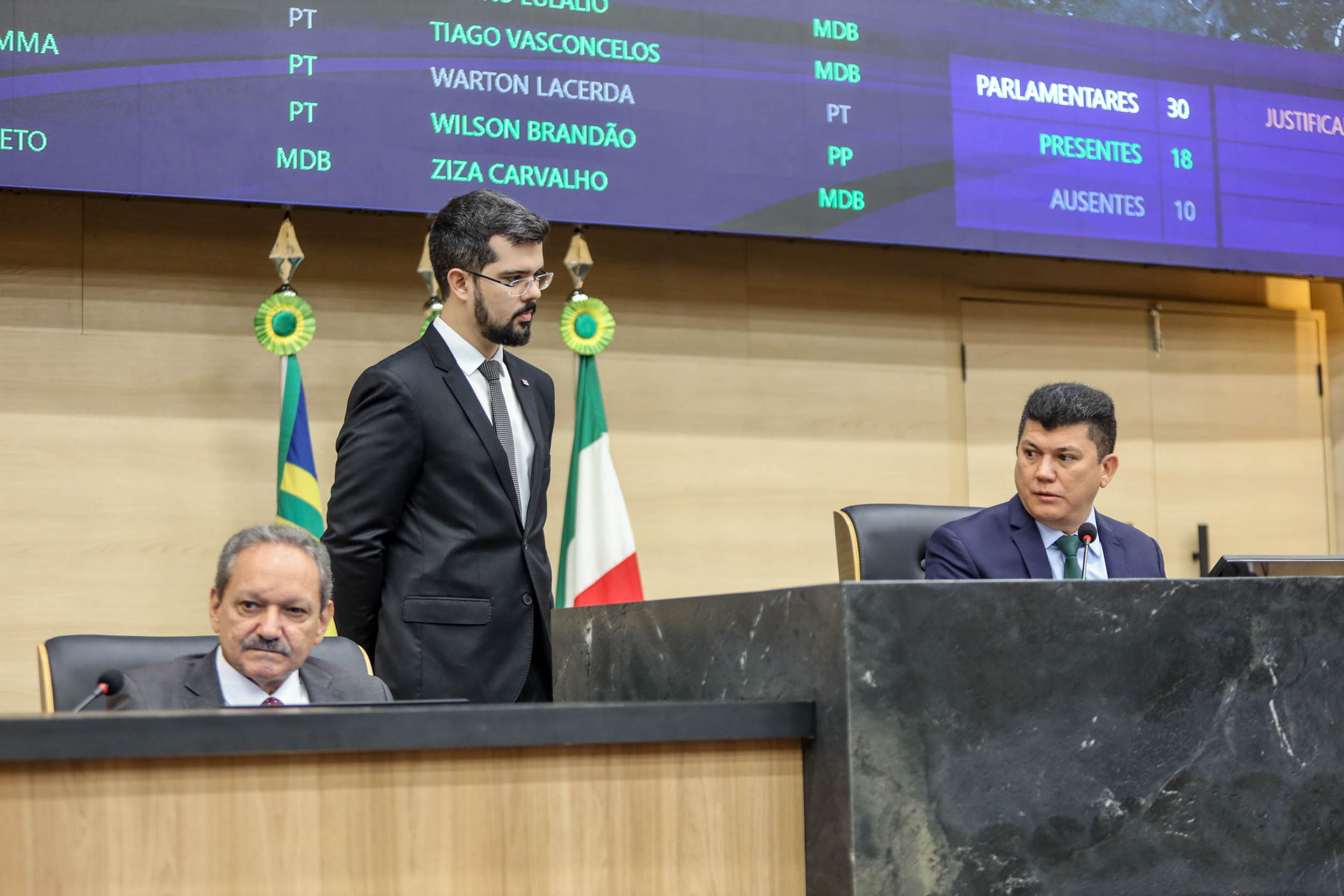 SESSÃO PLENÁRIA (2).jpg