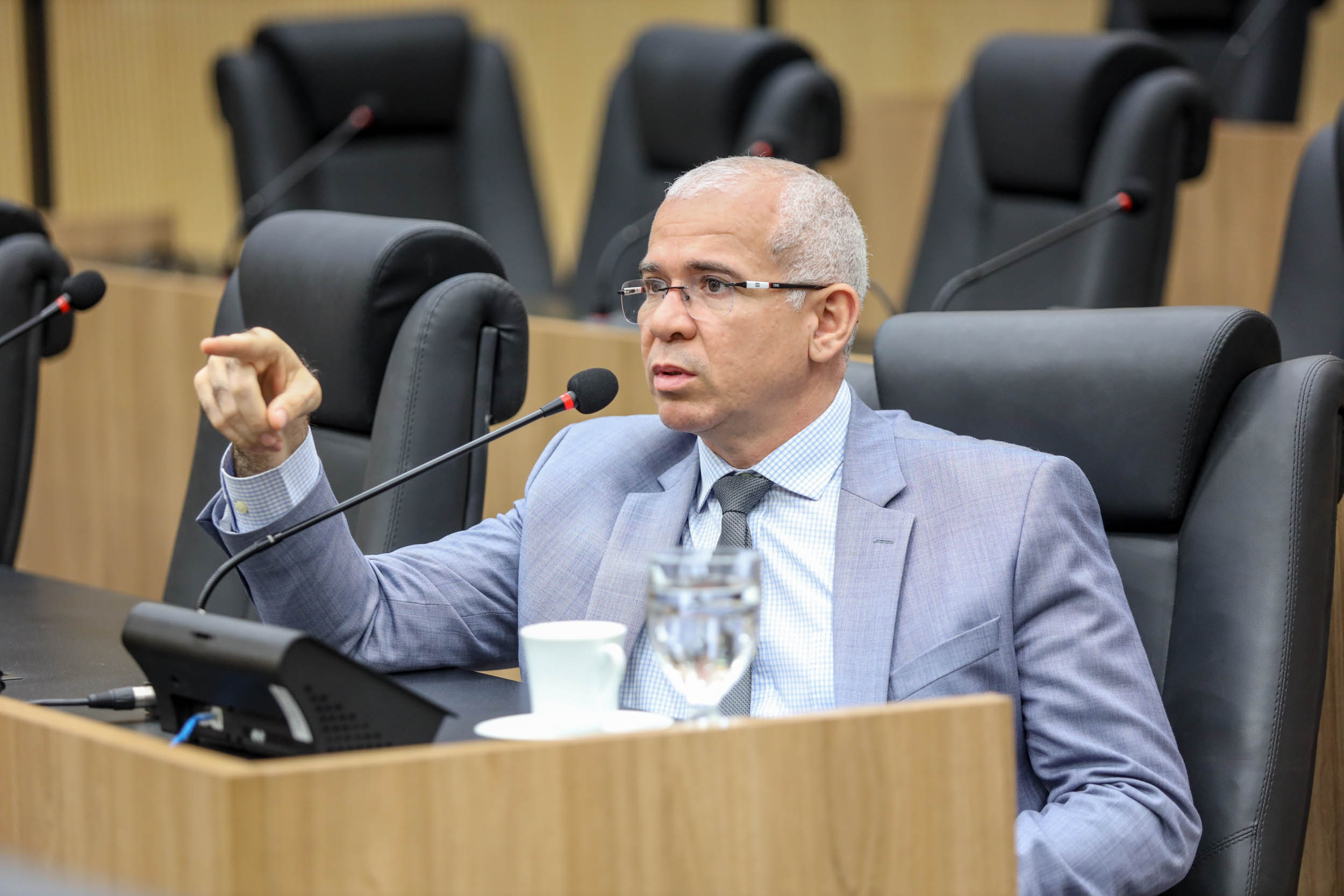 SESSÃO PLENÁRIA (4) THIAGO VASCONCELOS.jpg