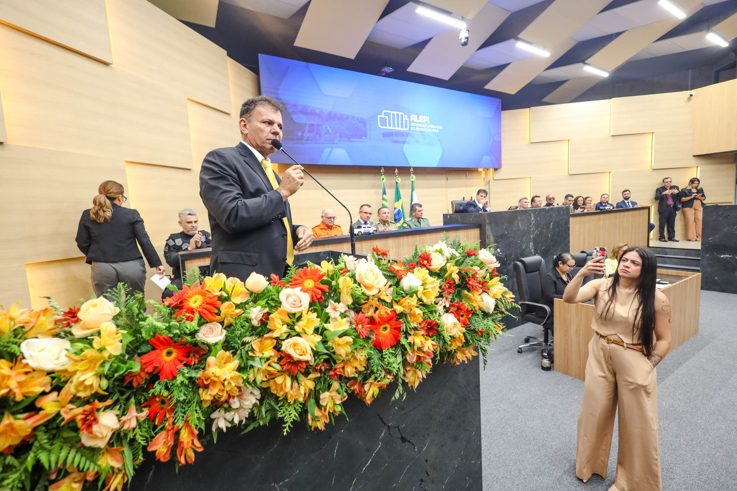 SESSÃO SOLENE 190 ANOS DA PMPI (23).jpg