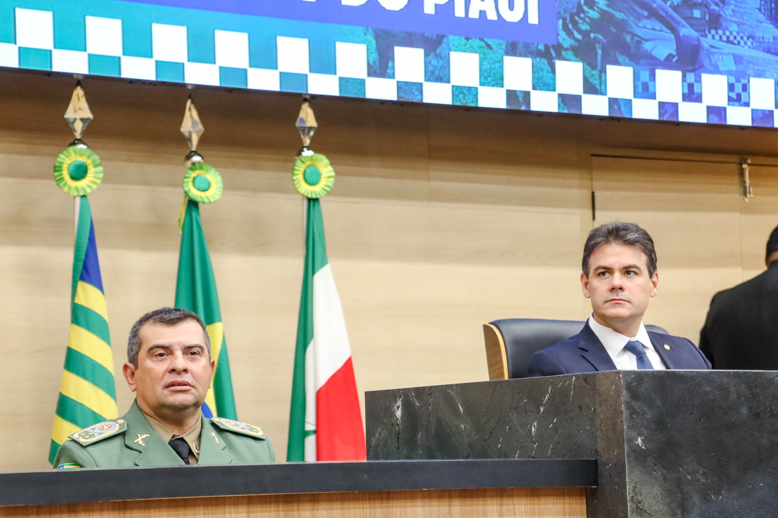 SESSÃO SOLENE 190 ANOS DA PMPI (37).jpg