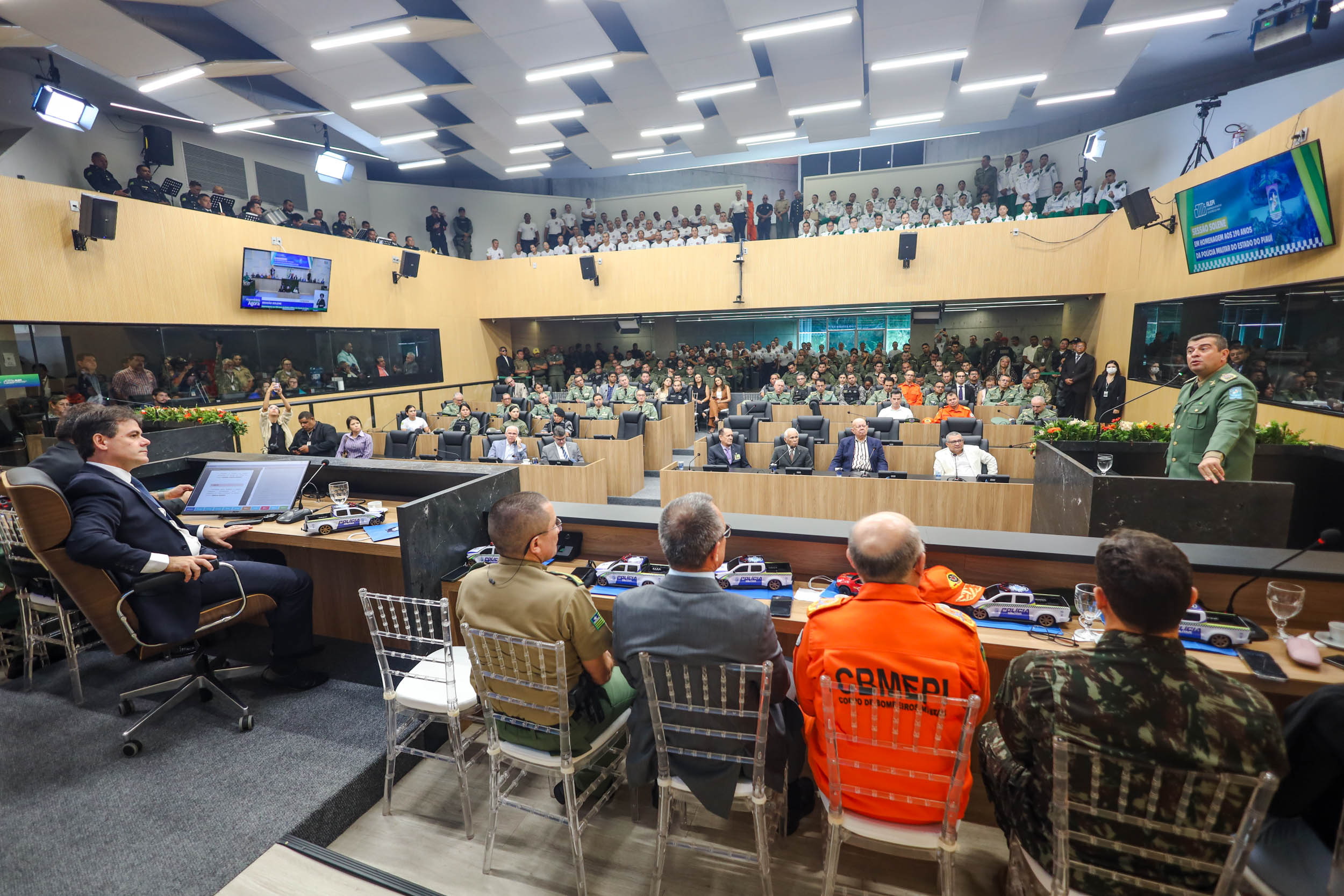 SESSÃO SOLENE 190 ANOS DA PMPI (65).jpg
