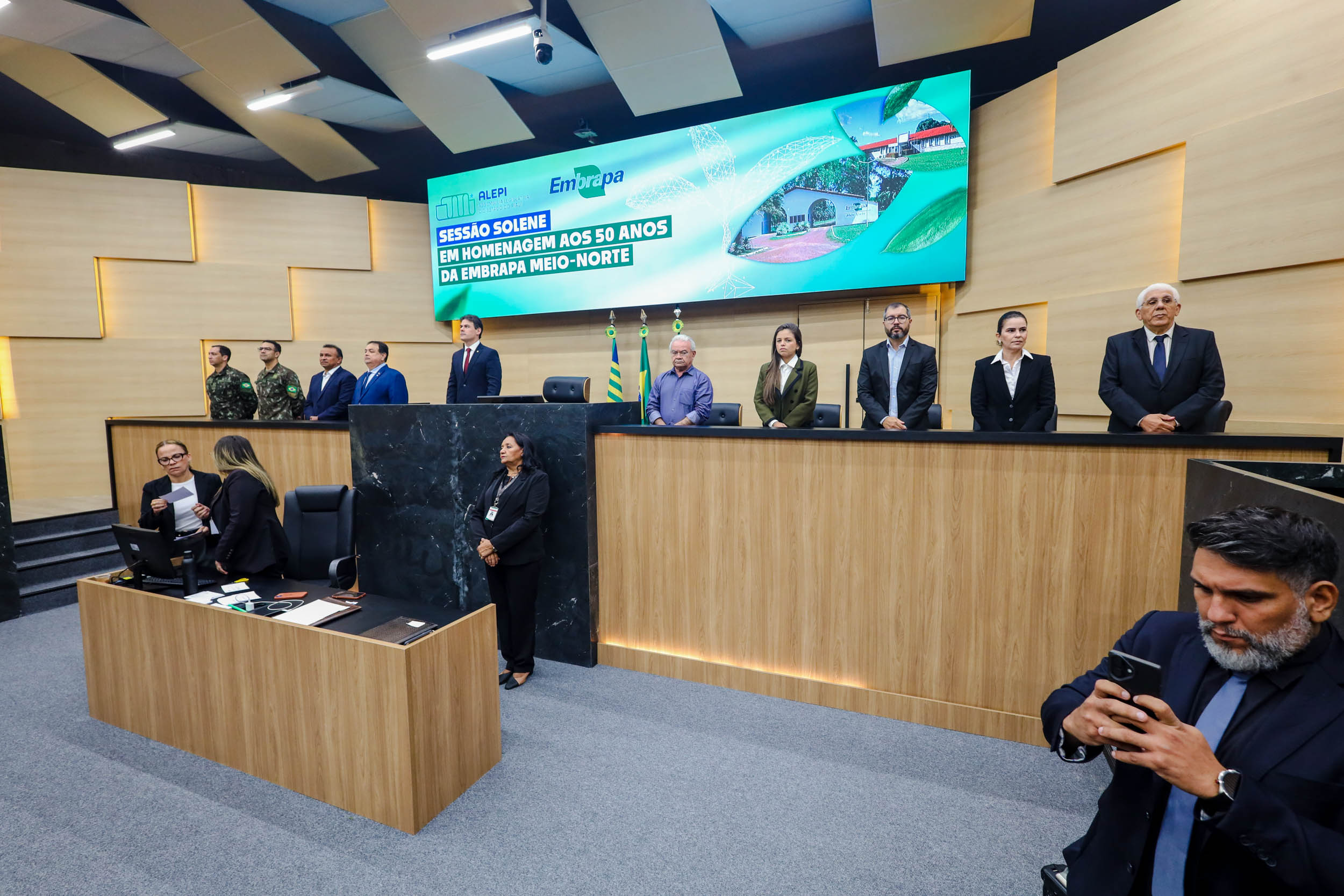 SESSÃO SOELENE EM HOMENAGEM AOS 50 ANOS DA EMBRAPA MEIO NORTE (3).jpg