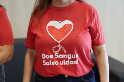 AÇÃO COM OS SERVIDORES PELO JUNHO VERMELHO (4).jpg AÇÃO COM OS SERVIDORES PELO JUNHO VERMELHO (4).jpg
