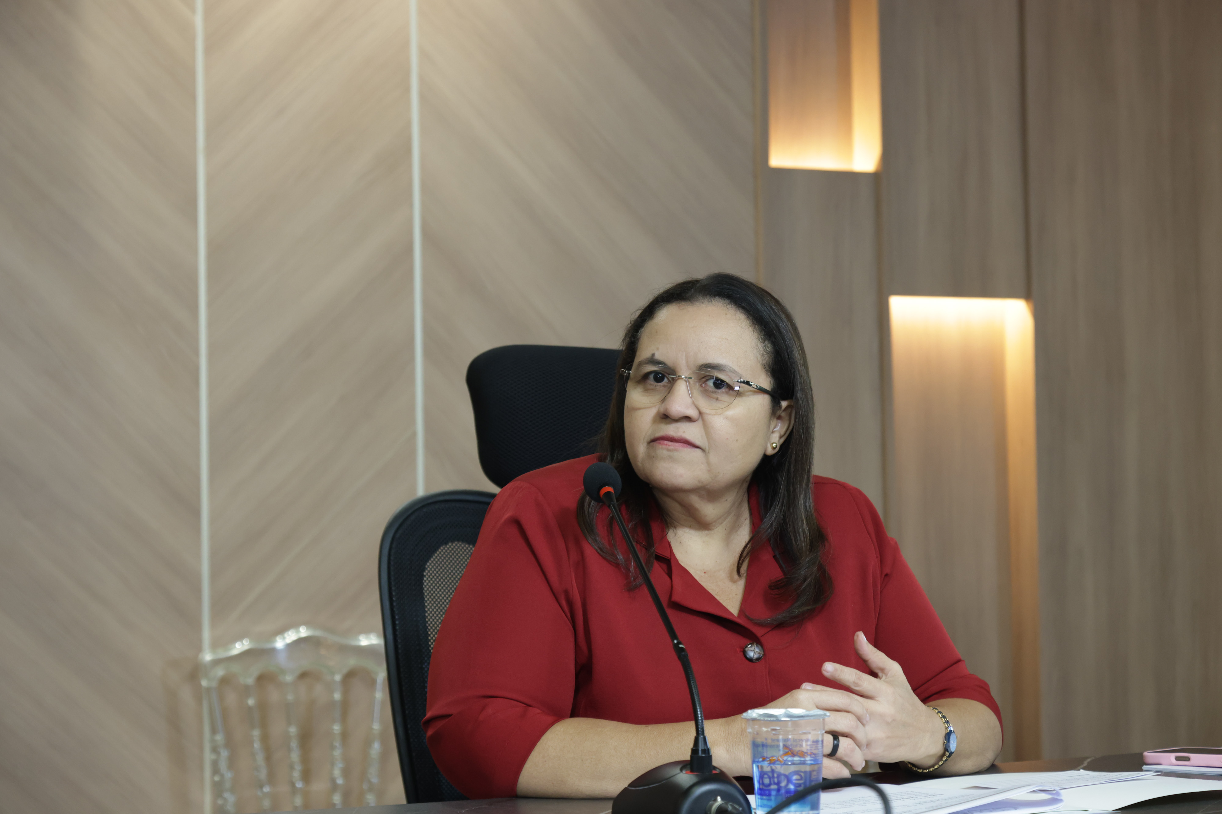 SESSÃO SOLENE EM HOMENAGEM AO CENTENÁRIO DE CLÓVIS STEIGER DE ASSIS MOURA (14).jpg