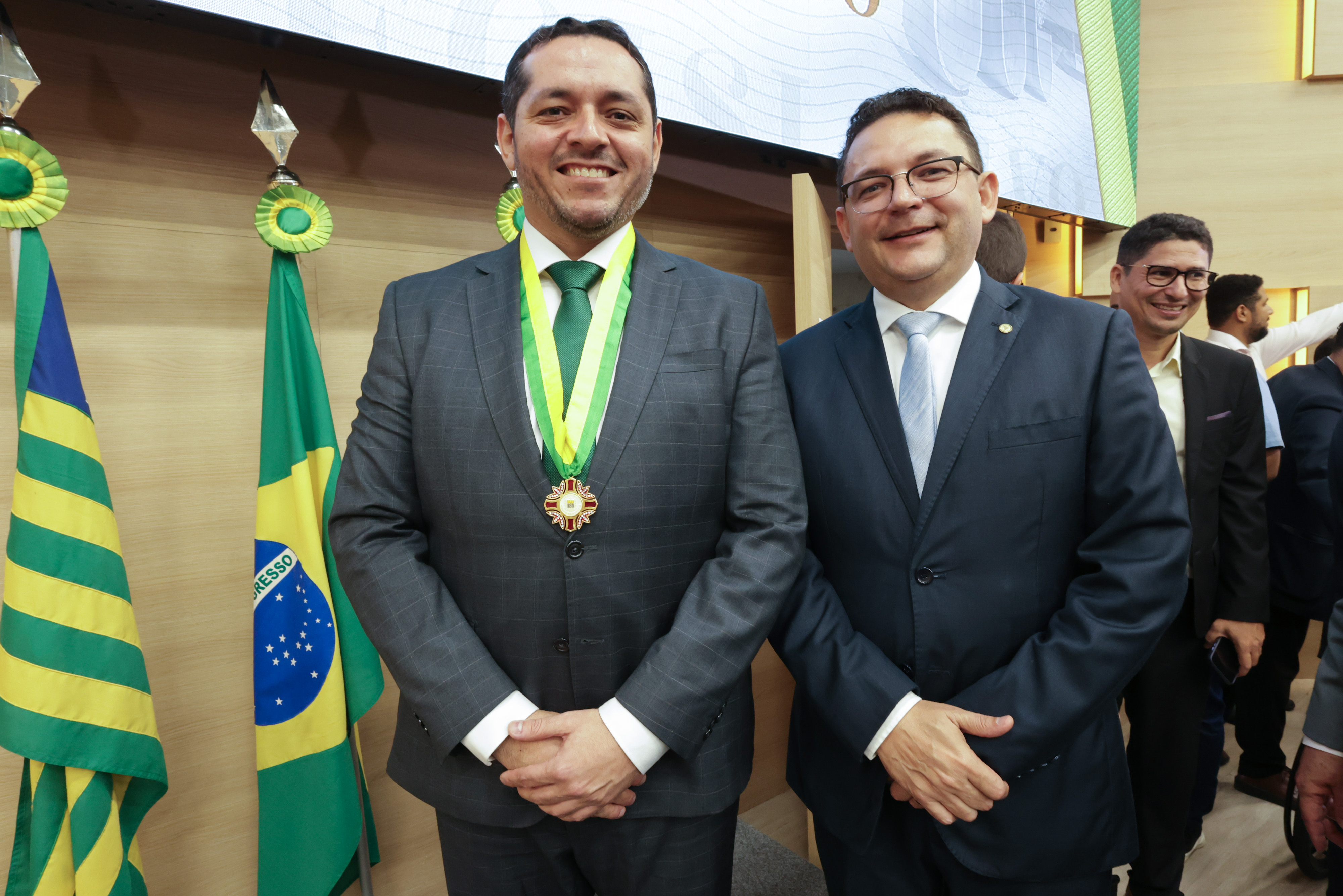 SESSÃO SOLENE MEDALHA DO MÉRITO LEGISLATIVO AO SR ROOSEVELT DOS SANTOS FIGUEIREDO (7).jpg