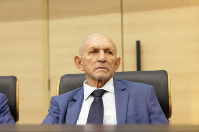 SESSÃO SOLENE MEDALHA DO MÉRITO LEGISLATIVO AO DR CHARLLES ANDERSON BOMFIM VELOSO (20).jpg
