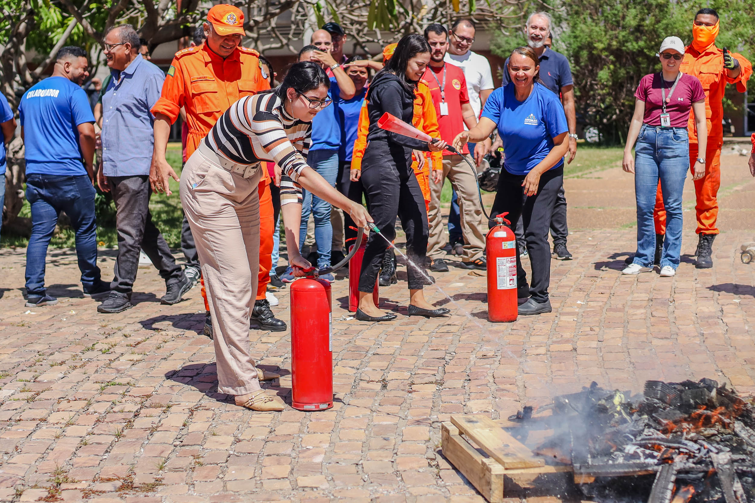TREINAMENTO DEBRIGADISTA DE INCENDIO PARA FUNCIONARIOS DA ALEPI (18).jpg