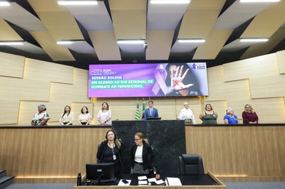 SESSÃO SOLENE PELO DIA ESTADUAL DO COMBATE AO FEMINICÍDIO.jpg SESSÃO SOLENE PELO DIA ESTADUAL DO COMBATE AO FEMINICÍDIO.jpg