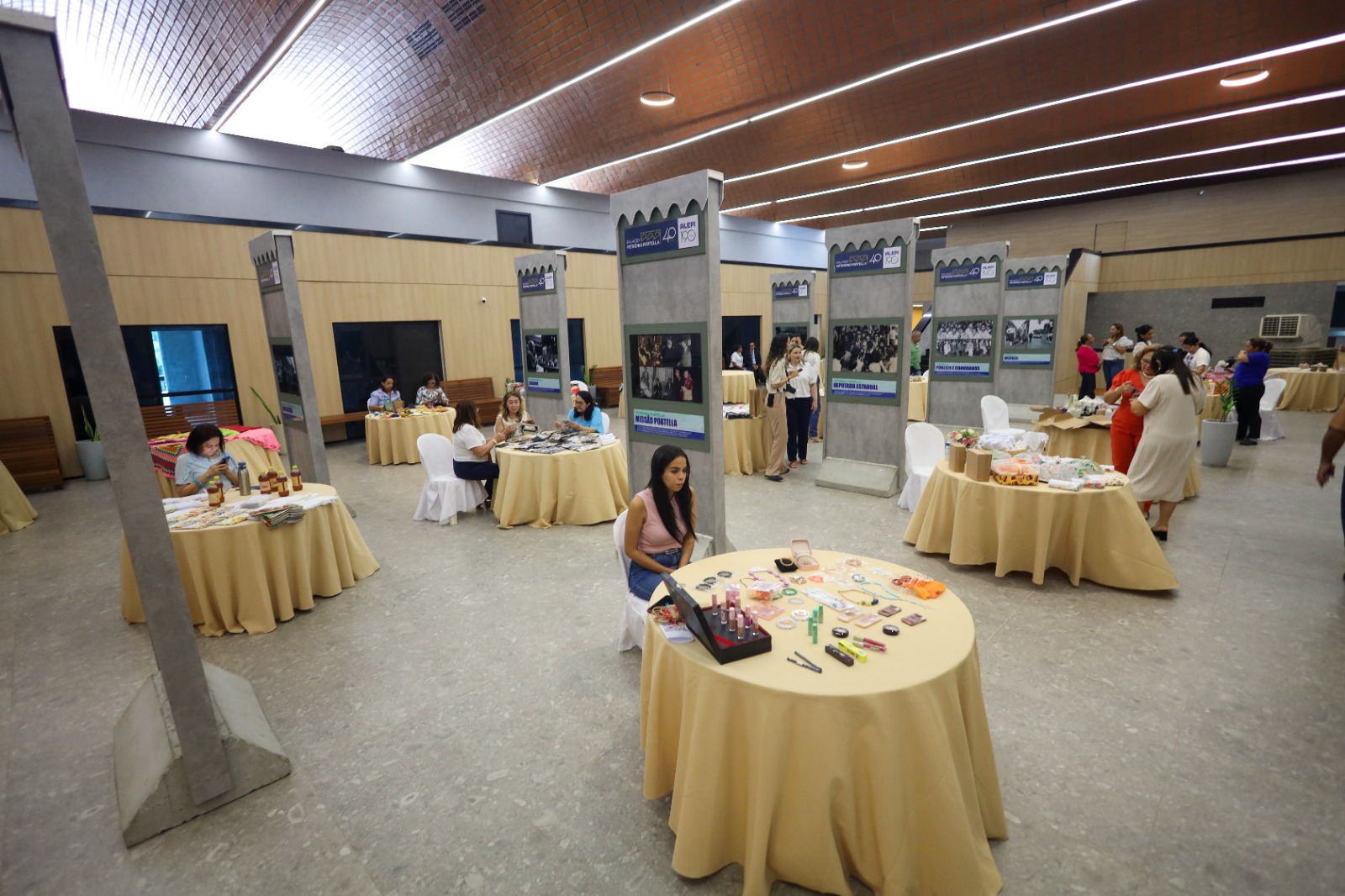 FEIRA DOS SERVIDORES DIA DAS MÃES 06.05 (3).jpeg