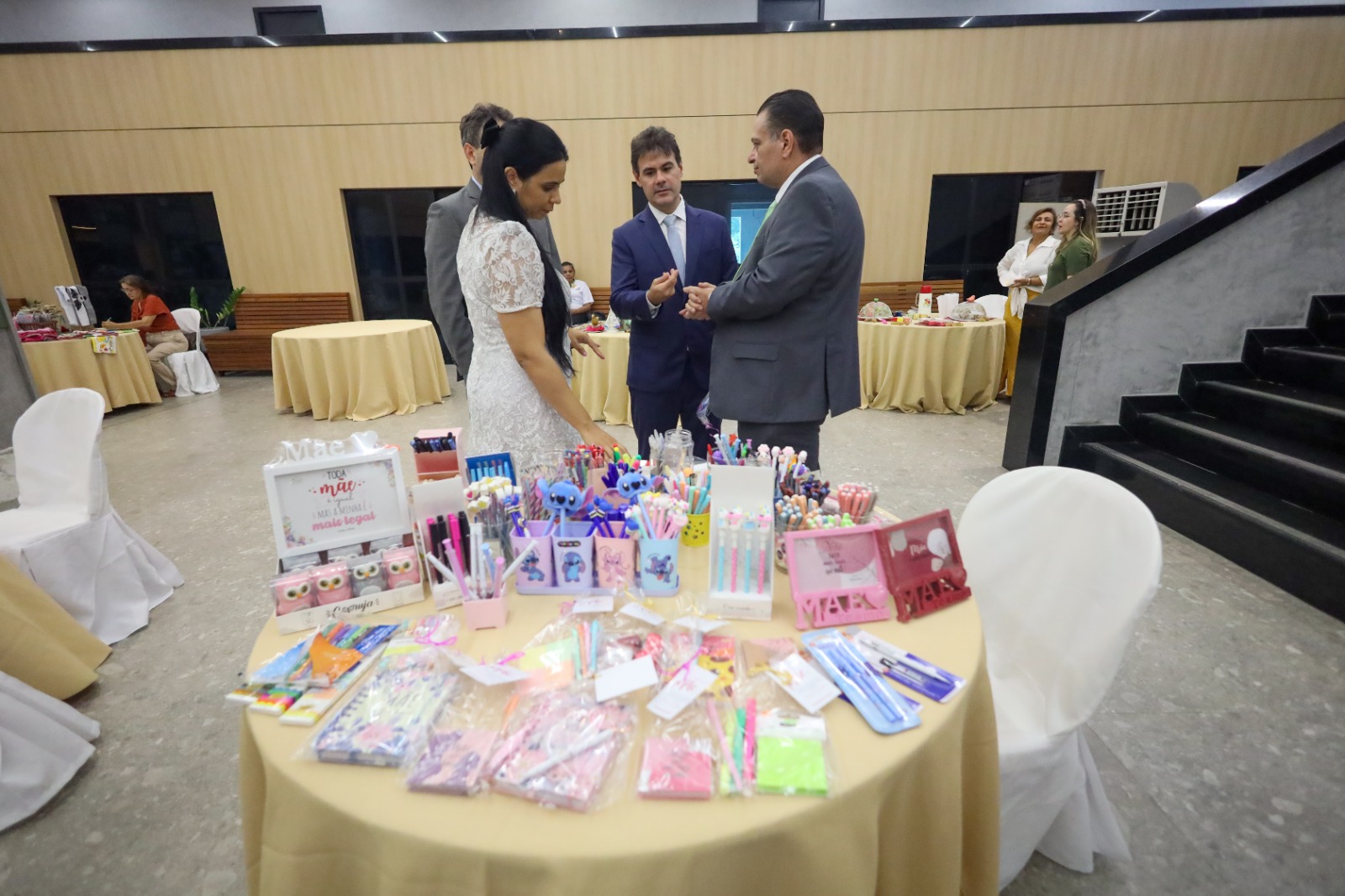 FEIRA DOS SERVIDORES DIA DAS MÃES 06.05 (9).jpeg