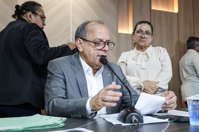 REUNIÃO DA COMISSÃO DE SAÚDE EDUCAÇÃO E CULTURA (5).jpg