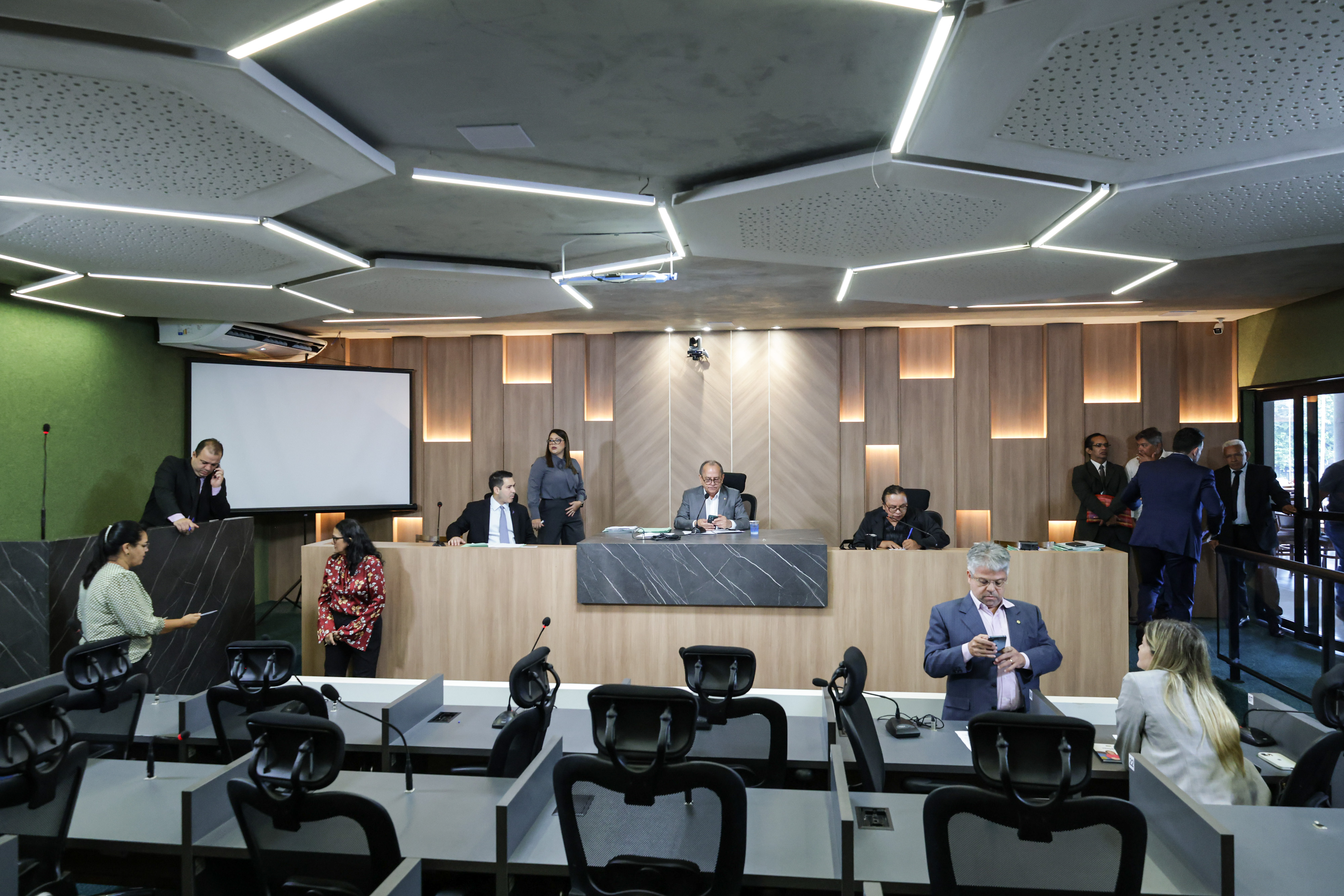 REUNIÃO DA COMISSÃO DE SAÚDE EDUCAÇÃO E CULTURA (8).jpg