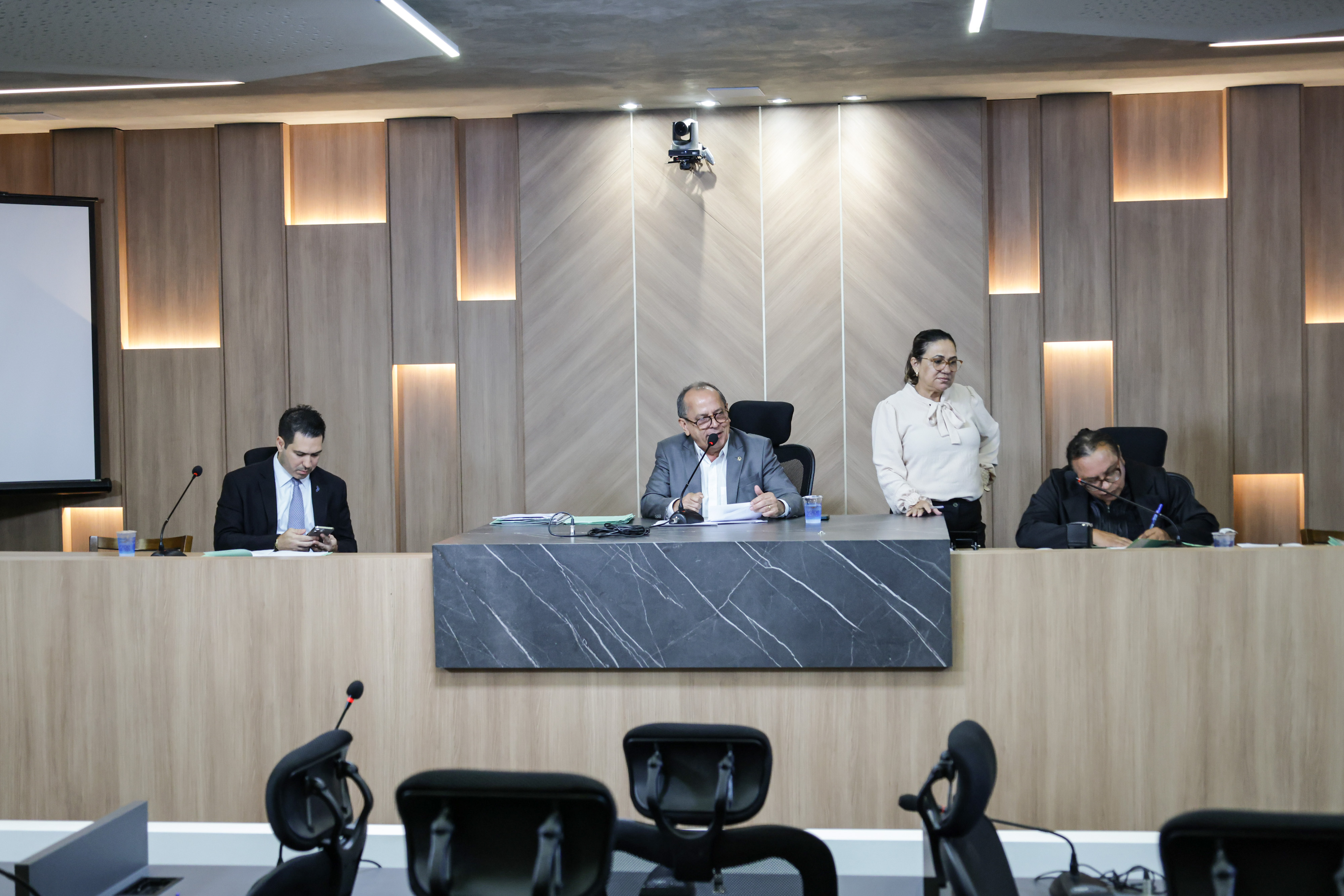 REUNIÃO DA COMISSÃO DE SAÚDE EDUCAÇÃO E CULTURA (9).jpg