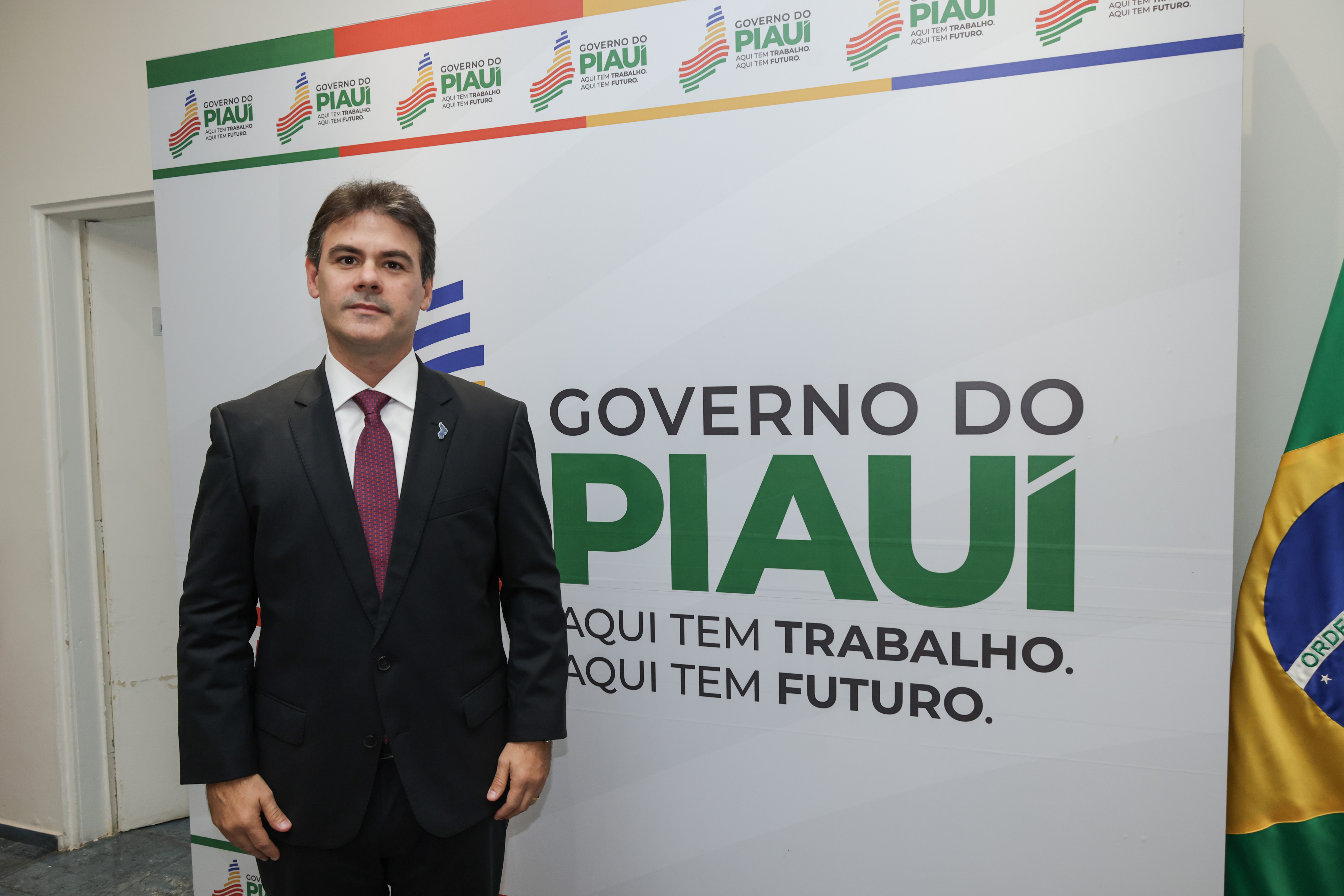 SOLENIDADE DE TRANSMISSÃO DO CARGO DE GOVERNADOR.jpg