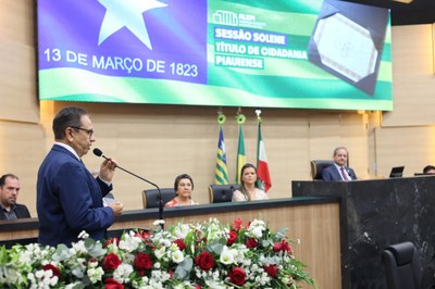 CONCESSÃO DE TÍTULO DE CIDADANIA PIAUIENSE A PROMOTORA ÁUREA EMÍLIA BEZERRA MADRUGA (9).jpeg