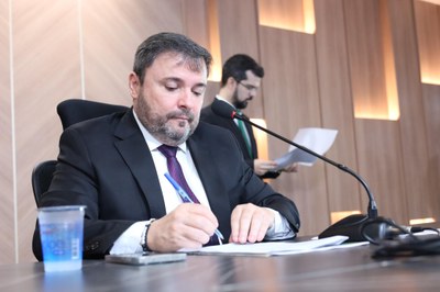 COMISSÃO DE CONSTITUIÇÃO E JUSTIÇA (11).jpeg