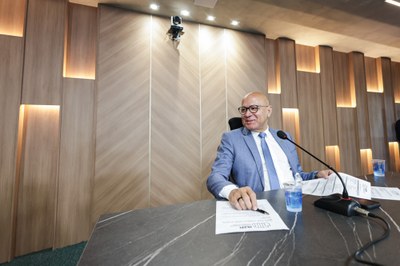 REUNIÃO DA COMISSÃO DE FISCALIZAÇÃO CONTROLE FINANÇAS E TRIBUTAÇÃO (2).jpg