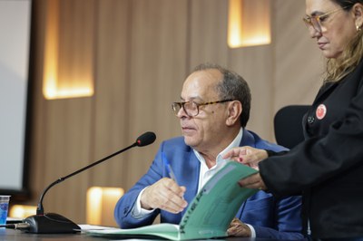REUNIÃO DA COMISSÃO DE SAÚDE EDUCAÇÃO E CULTURA (12).jpg