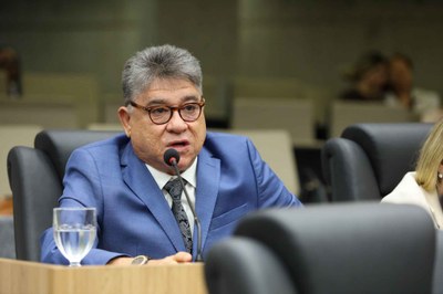 SESSÃO PLENÁRIA JOÃO MADSON 20.05 (1).jpg