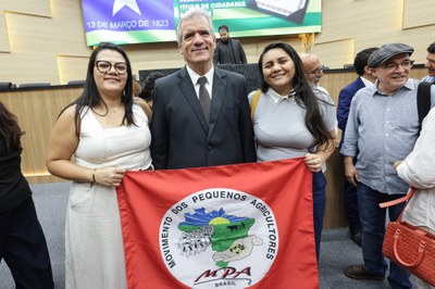 SESSÃO SOLENE TÍTULO DE CIDADANIA AO SR ADOLFO CURBELO CASTELLANOS EMBAIXADOR DE CUBA NO BRASIL (37).jpg