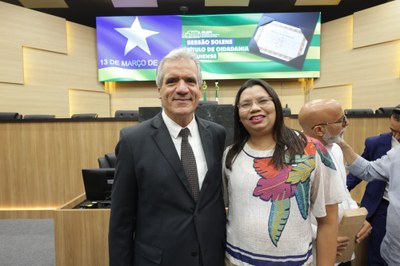 SESSÃO SOLENE TÍTULO DE CIDADANIA AO SR ADOLFO CURBELO CASTELLANOS EMBAIXADOR DE CUBA NO BRASIL (38).jpg