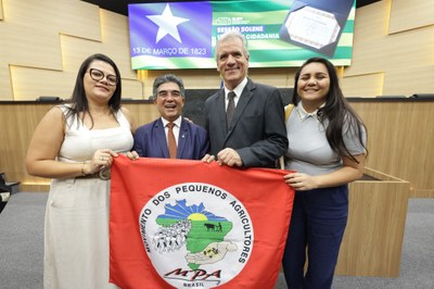 SESSÃO SOLENE TÍTULO DE CIDADANIA AO SR ADOLFO CURBELO CASTELLANOS EMBAIXADOR DE CUBA NO BRASIL (44).jpg