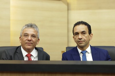 SESSÃO SOLENE TÍTULO DE CIDADANIA AO SR ADOLFO CURBELO CASTELLANOS EMBAIXADOR DE CUBA NO BRASIL.jpg