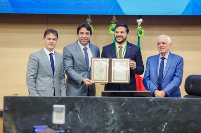 MEDALHA MÉRITO LEGISLATIVO SECRETARIO WASHINTON BANDEIRA (19).jpg